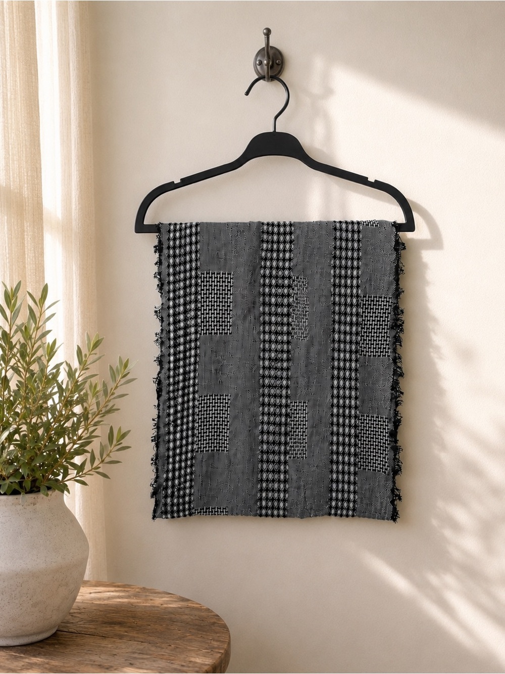 Made in Jordan Gray & Black Woven Infinity Scarf Geometric Pattern